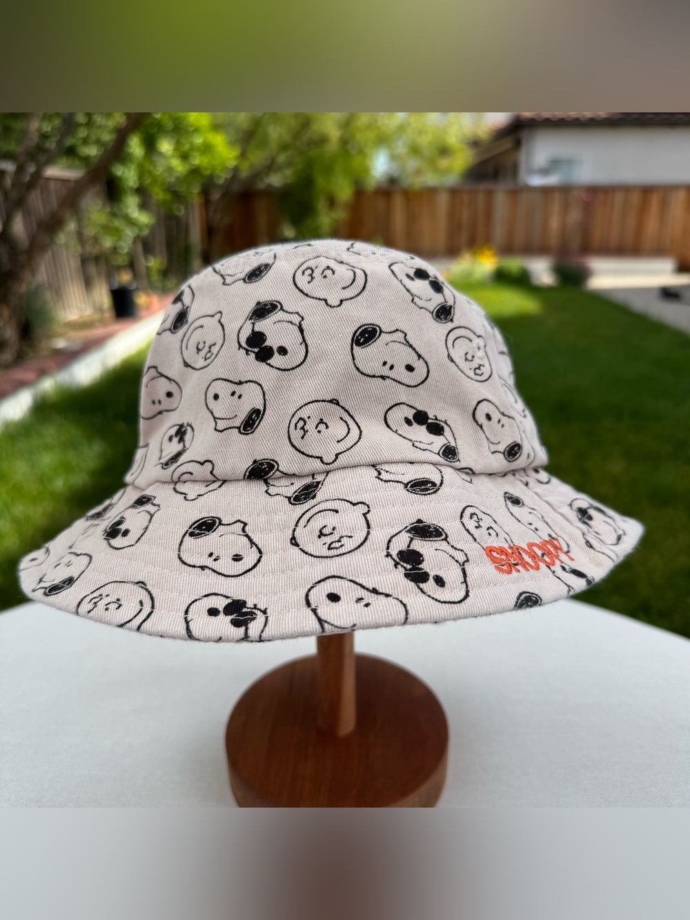 Zara Peanuts Snoopy Bucket Hat, size 54 cm, fits toddler 2-3Y